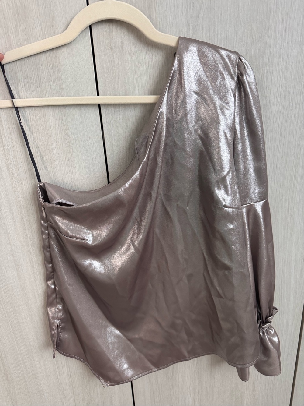 ABS Allen Schwartz Metallic One-Shoulder Satin Blouse in Taupe Silver NWT Sz S